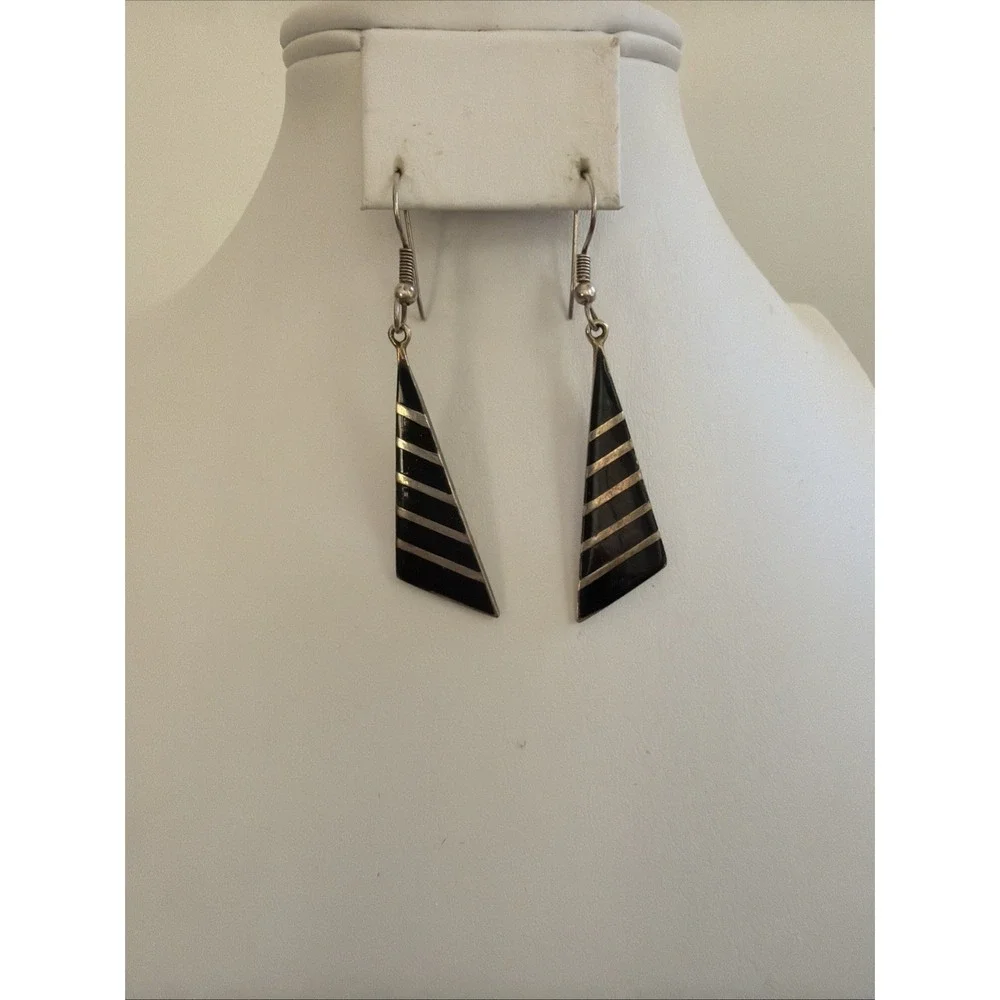 Vintage Silver Dangle Earrings With Black Enamel Alpaca